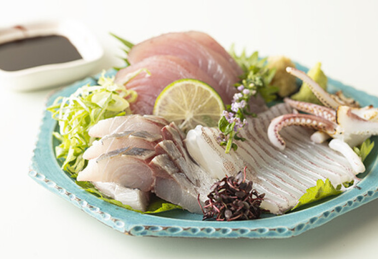 ▼本日のお造り盛り合わせ【内容は店舗にて】